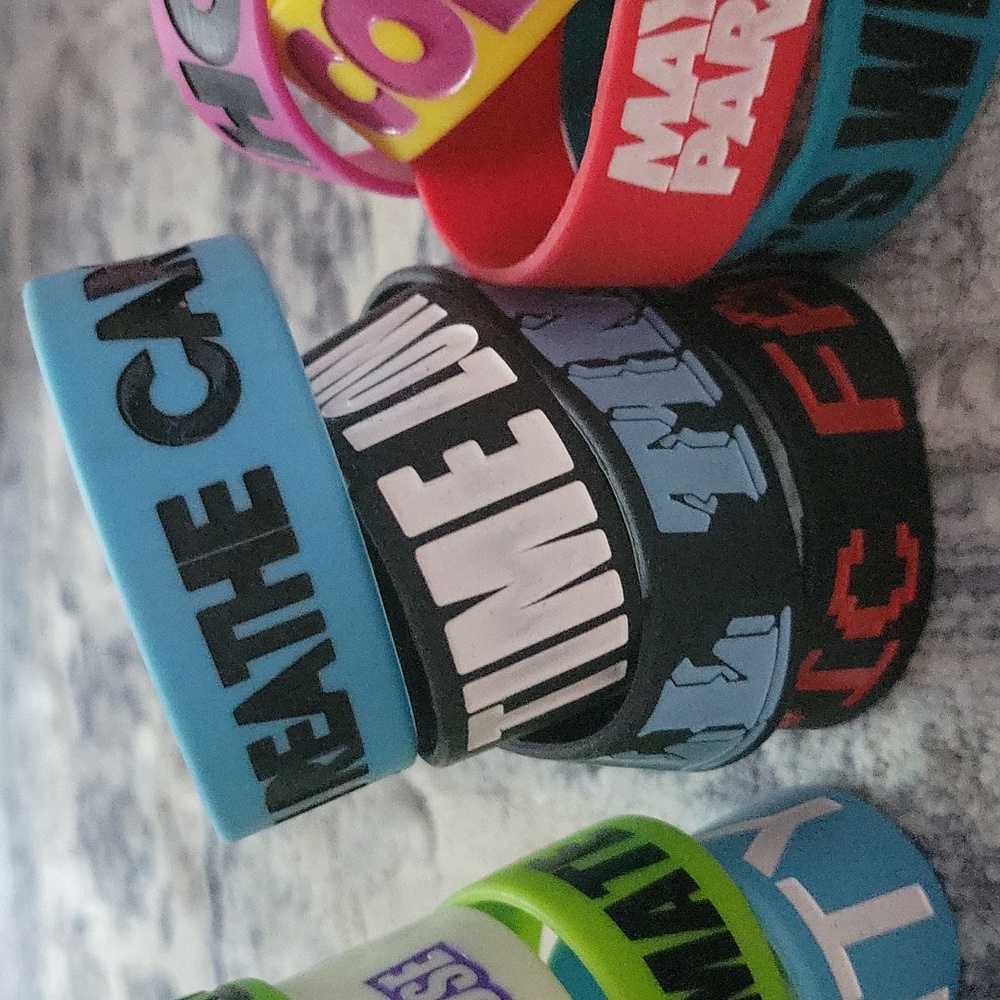 Pop Punk band rubber bracelets - Picture 6 of 7